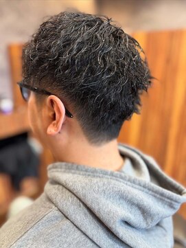 バーバークエスト(BARBER QUEST) ツイストスパイラルパーマ