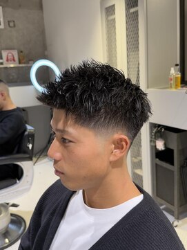 フランクスバーバーザスタンド(Frank’s barber the stand) MEN’S HAIR/波巻ツイストスパイラル/フェザーパーマ/F