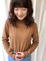 ツイギー 伊賀上ビル店(TWiGGY)&nbsp;くるくるな、ミディアムパーマ。ウェーブパーマ。