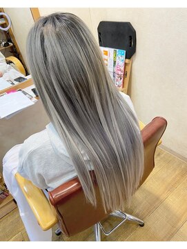 ヘアーコレット(hair Colet) シルバーバレイヤージュ