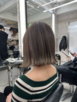 イキ 表参道(iki omotesando)&nbsp;モード/無造作ウェーブ/大人ガーリー[表参道駅]