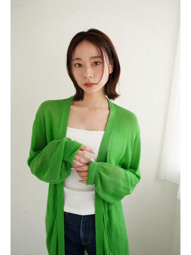 ジュール 新宿三丁目(Joule) 黒髪ロング/グレーベージュ/レイヤーロング/新宿駅