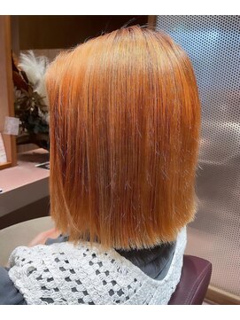 エン バイ ヘアーリーフ 西田辺店(EN by Hair Leafy) オレンジカラー/ハイトーンカラー/ブリーチ/ショート