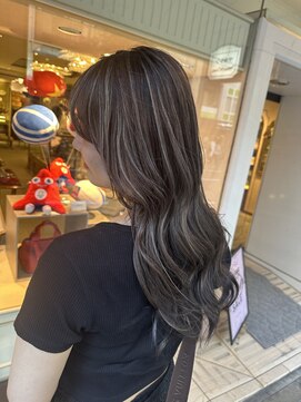 アンダーバーホワイト(_white) ハイライトブリーチ髪質改善トリートメントエクステ神戸三宮