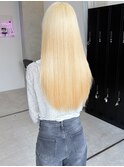 レイヤーカット×ブロンド