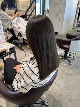 グランデュール 浜松東若林店(GRANDEUR) オリーブベージュ