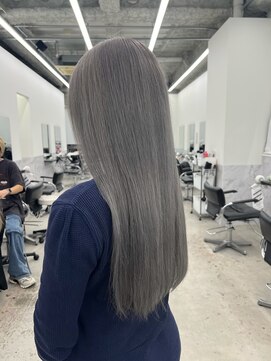 エゴル ナゴヤサカエ(ENGOL NAGOYA SAKAE) グレー