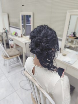 リサ 恵比寿(risa.) サイドアップ