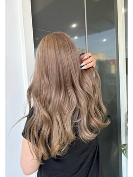 ブランシェ JR勝川駅前店 ベージュカラー