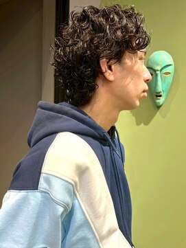 ヴヴ(Bub) スパイラルパーマ 束感パーマ ウルフカット マッシュ 20代
