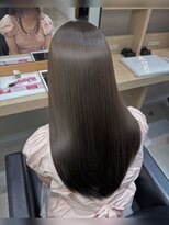 ケー 北千住(K.)&nbsp;赤み消しカラー＊透明感オリーブグレージュ[北千住/髪質改善]