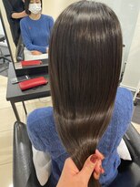 ラブクロムトーキョー オモテサンドウ(LOVECHROME OMOTESANDO)&nbsp;ツヤ髪ロング　卒業式　髪質改善