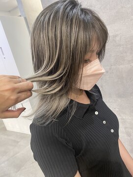 リア 近鉄八尾店(Lia) バレイヤージュ/ホワイトベージュ