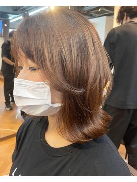 ライズ バイ レボ(RISE by REVO) ペールベージュセクションカラーグラデーションカラー外ハネボブ