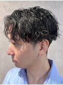 ビジネスショートツイストスパイラルパーマツーブロック刈り上げ