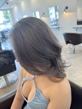 ウル フロム グロウ(ulu.from Grow) シルバーカラー