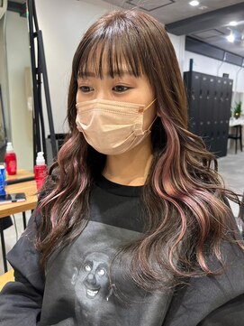 ツキ 横浜店(tuki) インナーカラーケアブリーチイヤリングカラーハイライトレイヤー