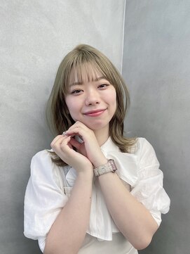 ファイブバイジエクト 堀江(FIVE by The Ect) ベージュカラー　ことりベージュ　くすみベージュ　くびれミディ