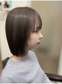 ストレートボブ/切りっぱなしボブ/マットベージュ/ケアカラー