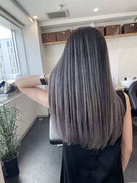 カラ ヘアーサロン(Kala Hair Salon) ハイライトバレイヤージュダブルカラーケアブリーチ20代30代40代
