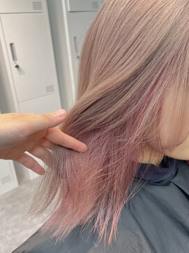 ヴェルダ 池袋店(verda) ホワイトミルクティー×くすみピンク【shion】