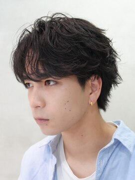 エリマ 横浜西口(elima) 横浜西口フェザーパーマフェザーショートセンターパート20代緩め