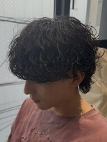 エデアンルクラ 下通(EDEAN Leclat)&nbsp;熊本波巻きスパイラル 波巻きマッシュウルフ メンズパーマ