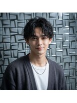 ウィーニード 名古屋(WENEED)&nbsp;【佐久間】メンズパーマ/センターパート