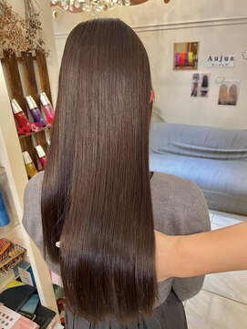 美髪レイヤーカットくびれミディアムレイヤーココアベージュ