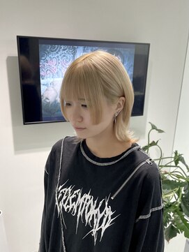 レフ(LEF) ブロンドベージュ/ダブルカラー/ケアブリーチ/ハイトーン