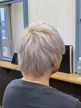 美容室 グリリ(guriri) ブリーチ抜きっぱなし