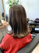 リモ 藤沢(rimo)&nbsp;ハイライト　アッシュベージュ　髪質改善