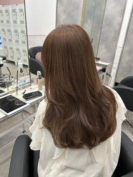 クム(kumu) 韓国へア/レイヤー/顔周り/ボブ/透明感カラー