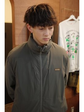 エディ(Edy) メンズ波巻きスパイラルパーマツイストピンパーマ眉毛カット岡山