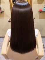 リール(Rire)&nbsp;艶髪ストレートロング