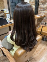 ヴィサージュクルー(VISAGE crew)&nbsp;レイヤーデザイン！ロングヘアをキープして雰囲気変えれます！