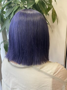 アン(Hair make un) パツっとムラサキカラー