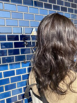 ラシンバン ラメール(LASHINVAN LAMER) グレージュカラー