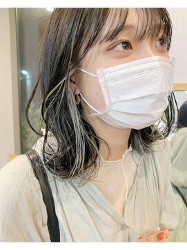 サンド 銀座(sand) ちらっと可愛いホワイトベージュイヤリングカラー☆長めボブ