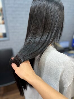 カット ハウス ボブ CUT HOUSE BOBの写真/傷んだ髪内部を補強し真っ直ぐな髪を形状記憶_トリキュア×トステアのハイブリッドTRで髪質改善♪