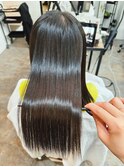 髪質改善艶カラーストレート
