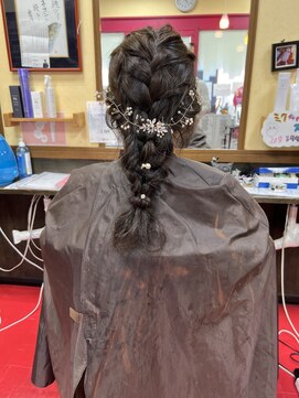 ガラ(GALA) ヘアセット