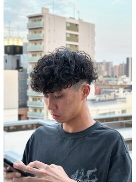 シャイン 大宮(SHINE) メンズカット/パーマ/ヘッドスパ/ブリーチ/眉毛/韓国/大宮/Men's