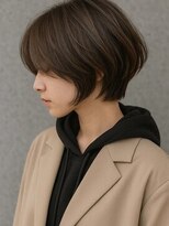 ビューティースペースラルジュヘアー(Beauty Space Large hair)&nbsp;ショートヘアフェイスレイヤー小顔前下がり透明感