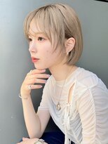 トルネード(TORNADO)&nbsp;ブロンドベージュ フェイスレイヤーボブ似合わせ小顔t727