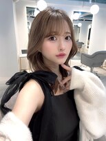 マインバイアフロートギンザ(MYNE by AFLOAT GINZA)&nbsp;顔まわりカット/前髪シースルー/アッシュベージュ