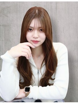 シエスタ(SIESTA) シースルーバング 韓国ヘア 顔周りカット 透明感 ベージュ