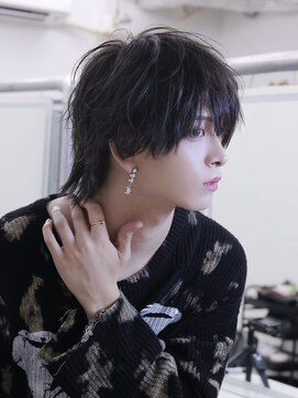 アーリー(Ali'i) 平成ウルフ/ウルフ/外ハネ/メンズパーマ/ホスト