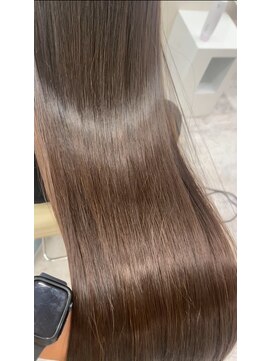 ウルア 三鷹店(ULUA) アッシュグレージュ 髪質改善ケアストレート