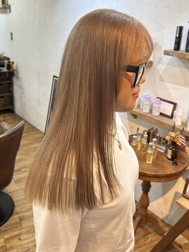 ワン エイティー ディグリース 恵比寿(180°One Eighty Degrees.) ハイトーンカラーミルクティーベージュブリーチダブルカラー